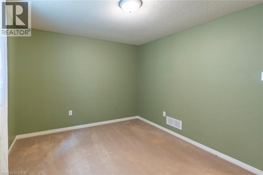 79 Munroe Crescent Unit# Lower, Guelph, ON - Indoor Photo Showing Other Room