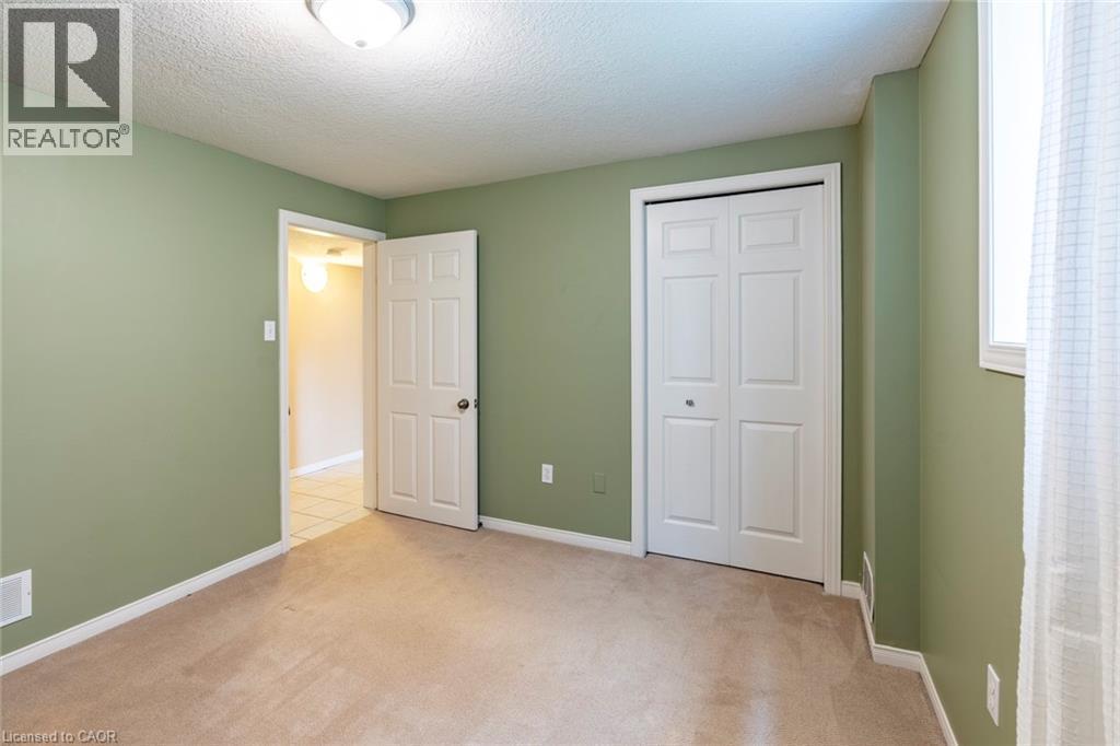 79 Munroe Crescent Unit# Lower, Guelph, ON - Indoor Photo Showing Other Room