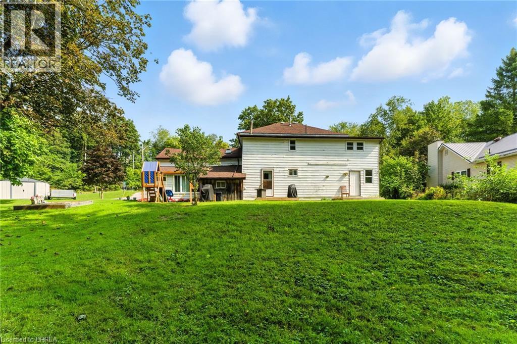 396 William Street, Delhi, ON - Outdoor