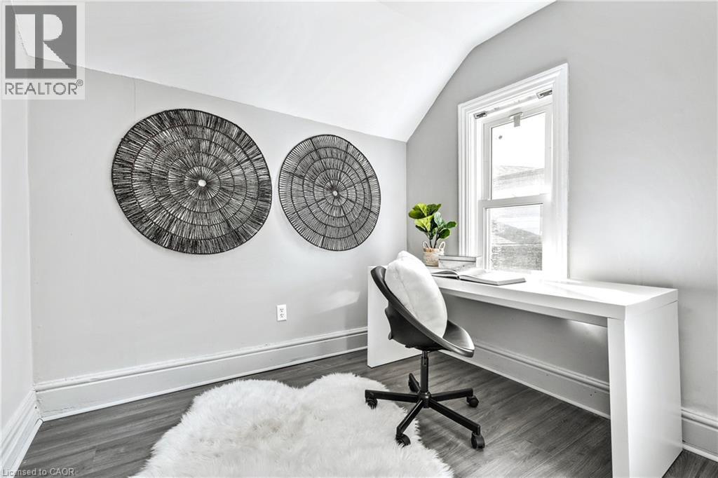 381 Herkimer Street, Hamilton, ON - Indoor Photo Showing Office