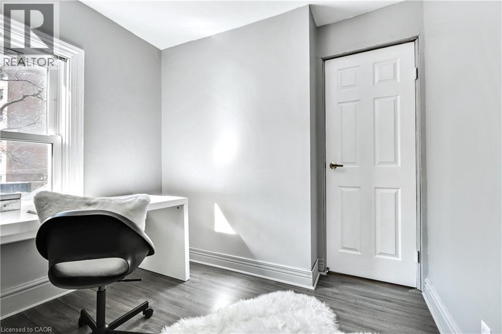 381 Herkimer Street, Hamilton, ON - Indoor