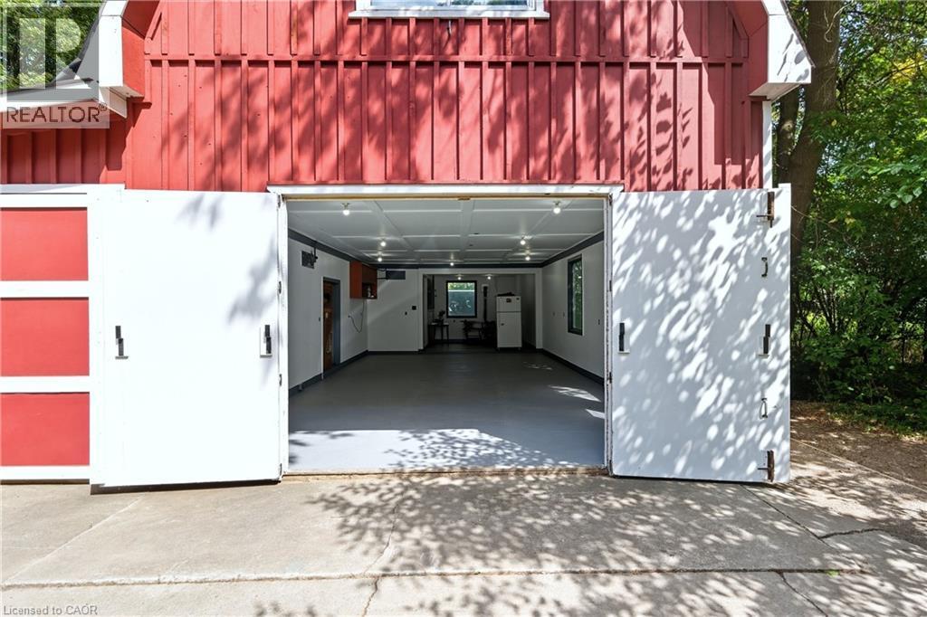 BARN - 1402 6 Highway, Flamborough, ON - Outdoor With Exterior