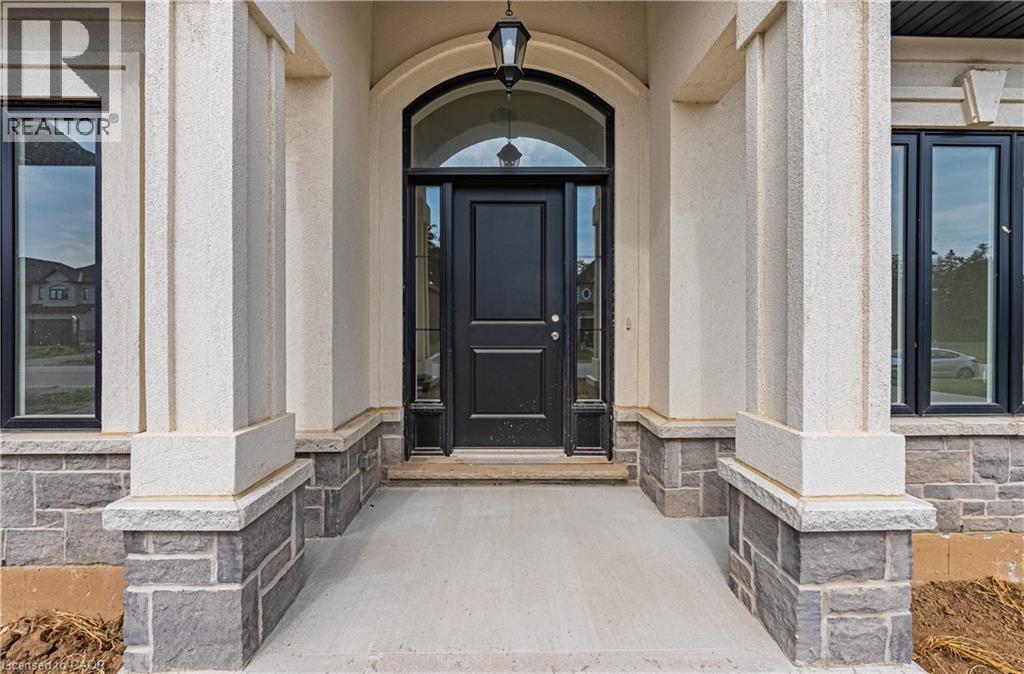 60 Cesar Place, Ancaster, ON - Outdoor