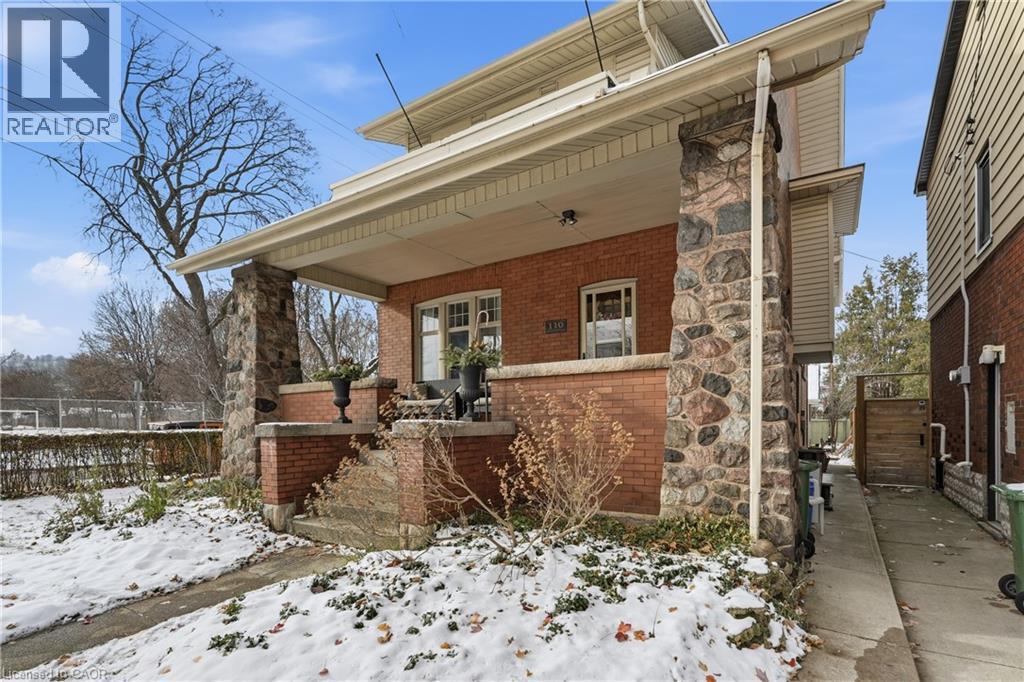110 Houghton Avenue S, Hamilton, ON - Outdoor