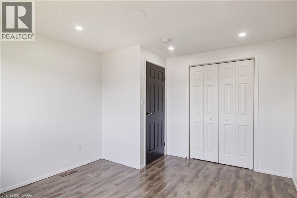 24 Tara Crescent Unit# Upper, Thorold, ON - Indoor Photo Showing Other Room