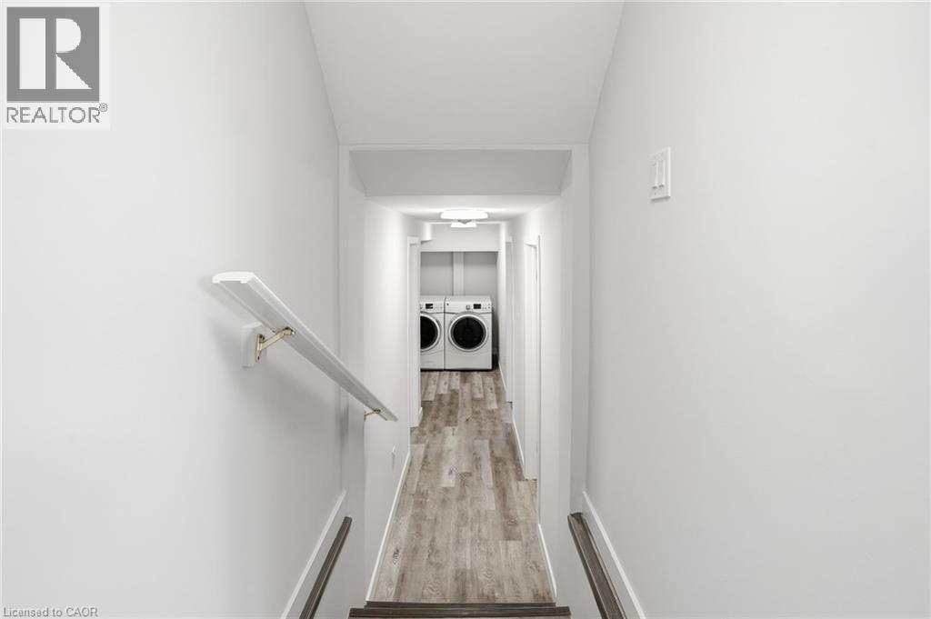 93 Wellington Street, Welland, ON - Indoor