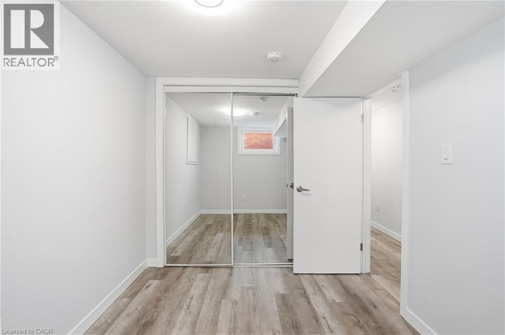 93 Wellington Street, Welland, ON - Indoor Photo Showing Other Room