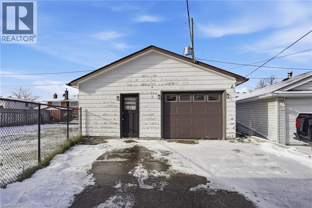 93 Wellington Street, Welland, ON - Outdoor