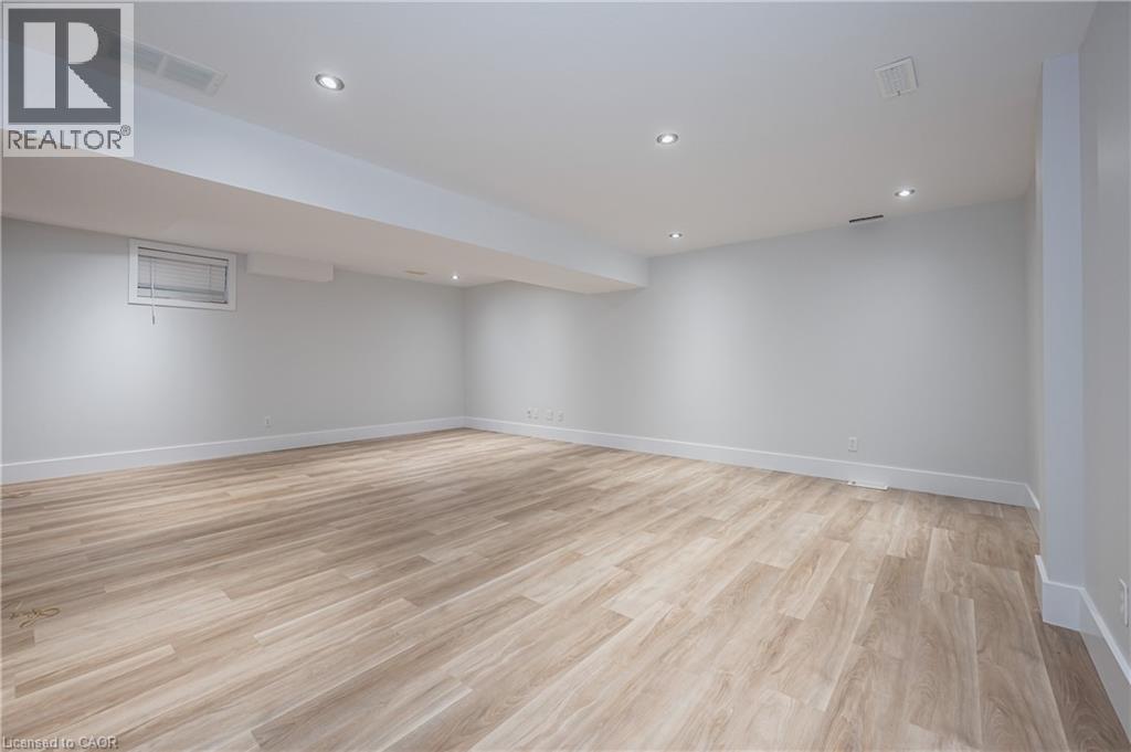 125 Steepleridge Street, Kitchener, ON - Indoor Photo Showing Other Room