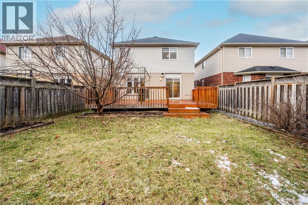 125 Steepleridge Street, Kitchener, ON - Outdoor