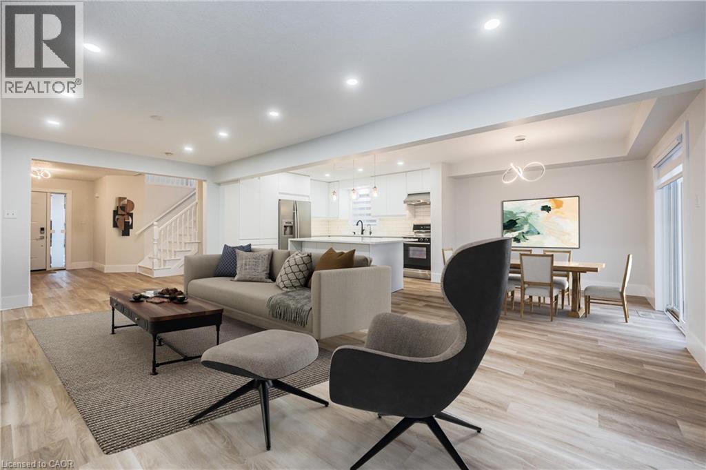 125 Steepleridge Street, Kitchener, ON - Indoor Photo Showing Living Room
