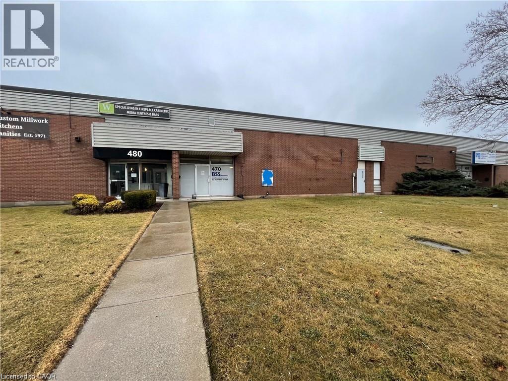 View of building exterior - 424 Rennie Street, Hamilton, ON