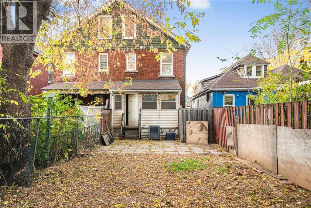 8 Leeds Street, Hamilton, ON - Outdoor