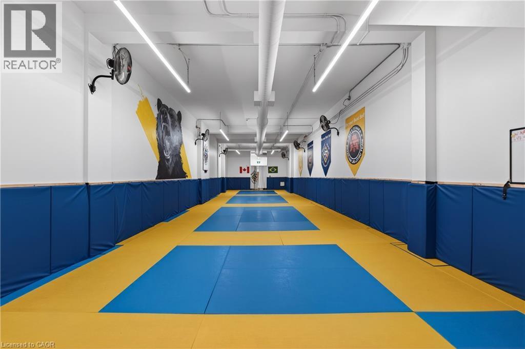 Surrounding community with community basketball court - 26 Main Street, Cambridge, ON