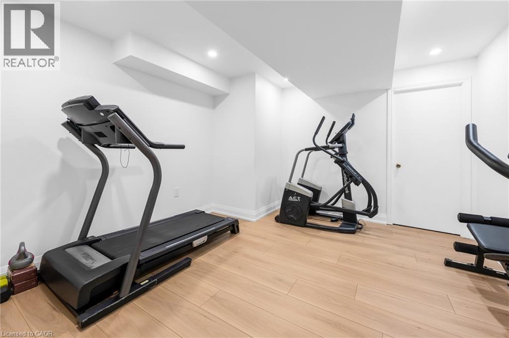 4344 No 1 Side Road, Burlington, ON - Indoor Photo Showing Gym Room