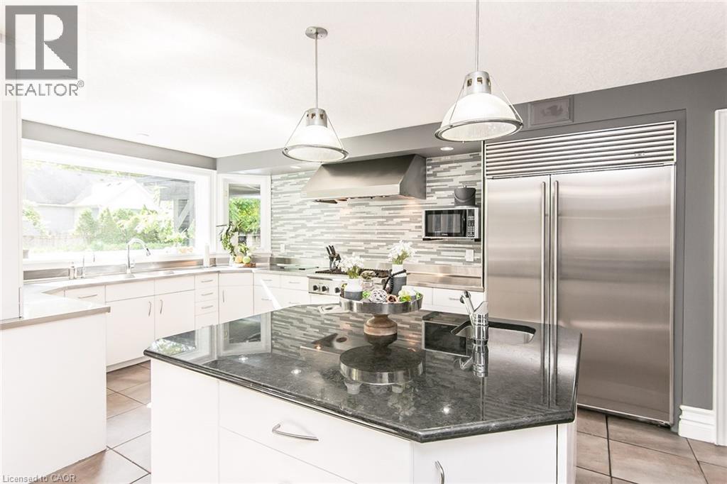 358 Green Acres Drive, Waterloo, ON