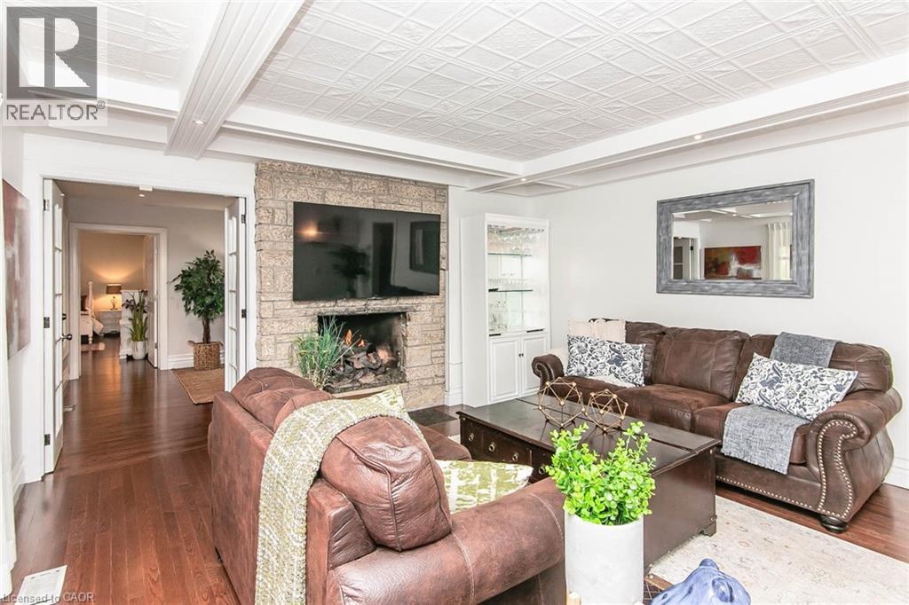 358 Green Acres Drive, Waterloo, ON