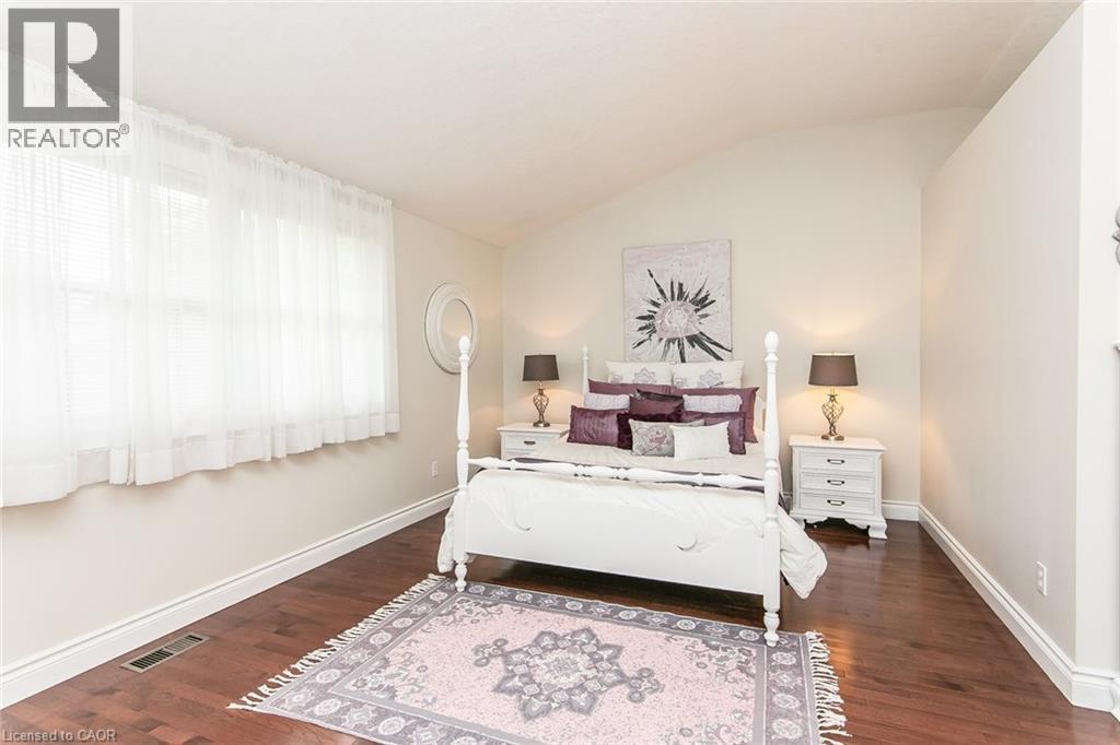 358 Green Acres Drive, Waterloo, ON