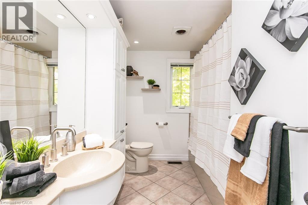 358 Green Acres Drive, Waterloo, ON