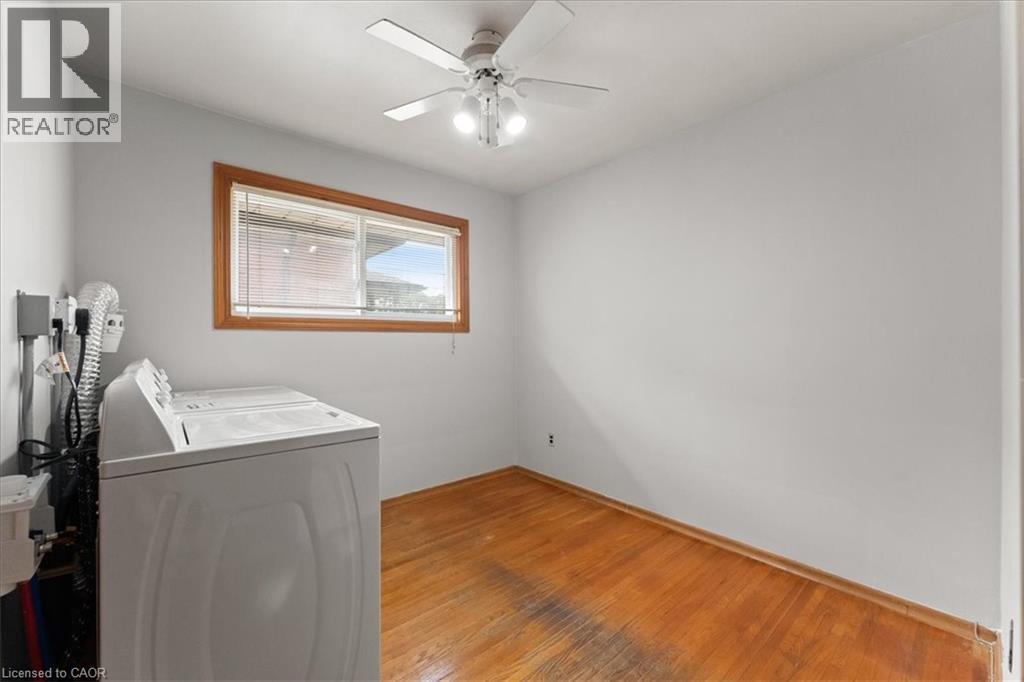 507 Upper Paradise Road, Hamilton, ON - Indoor Photo Showing Laundry Room