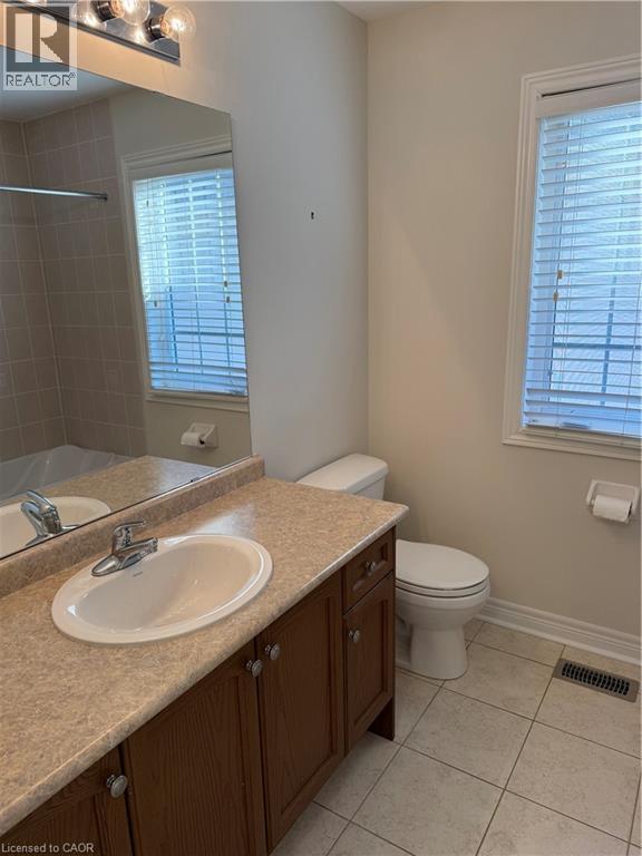 4210 Saunders Crescent, Burlington, ON - Indoor Photo Showing Bathroom