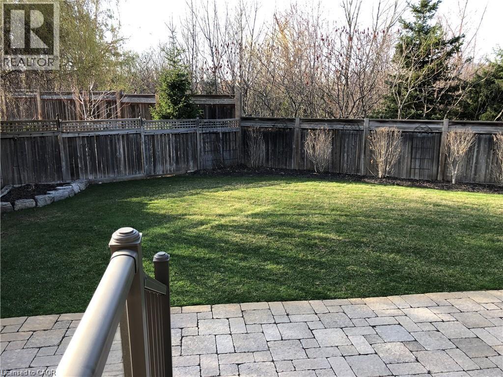 4210 Saunders Crescent, Burlington, ON - Outdoor