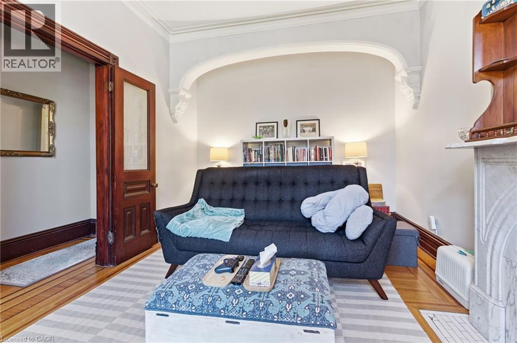 30 Ontario Avenue, Hamilton, ON -