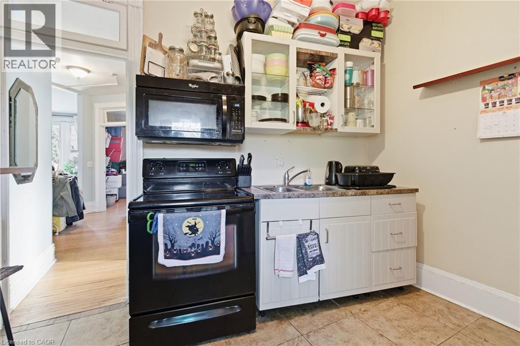 30 Ontario Avenue, Hamilton, ON - Indoor Photo Showing Kitchen With Double Sink