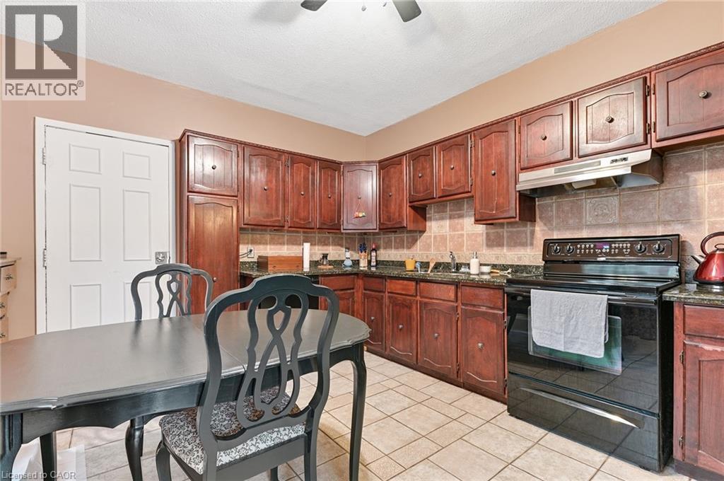 30 Ontario Avenue, Hamilton, ON - Indoor Photo Showing Kitchen With Double Sink