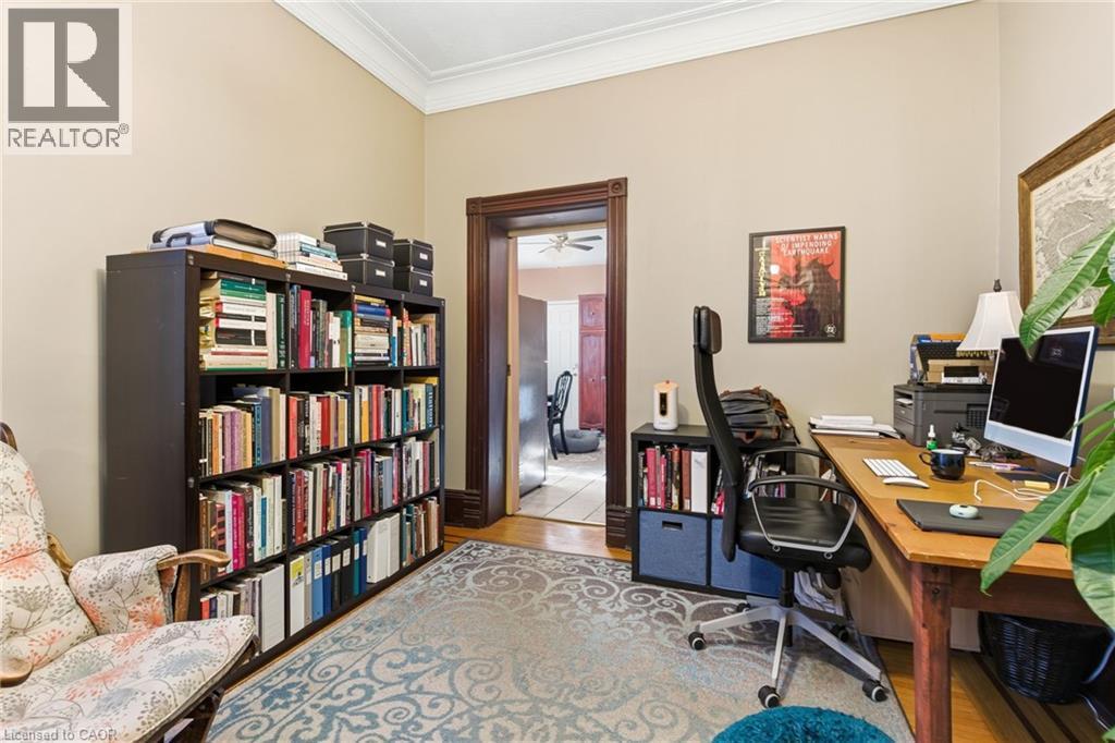 30 Ontario Avenue, Hamilton, ON - Indoor Photo Showing Office