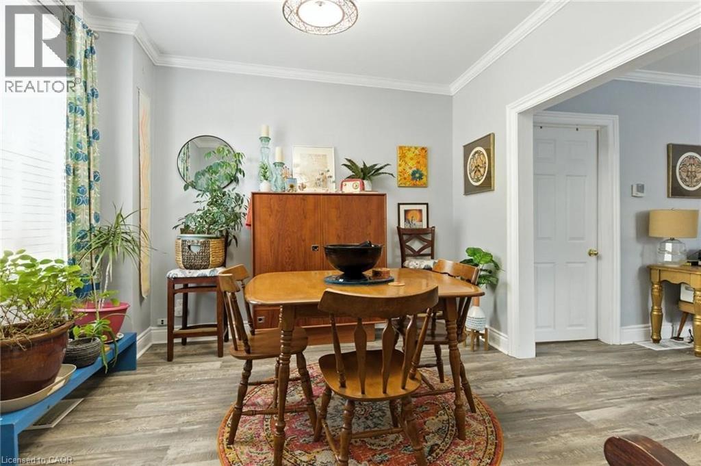 346 Hunter Street W, Hamilton, ON - Indoor Photo Showing Dining Room