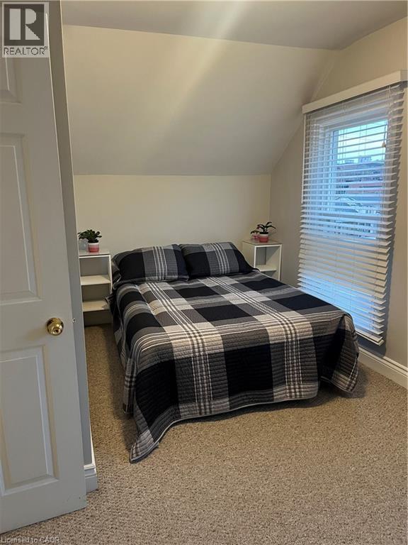 346 Hunter Street W, Hamilton, ON - Indoor Photo Showing Bedroom