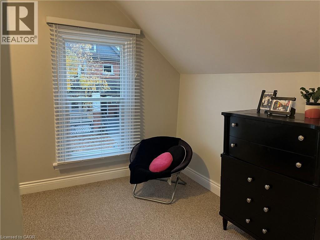 346 Hunter Street W, Hamilton, ON - Indoor