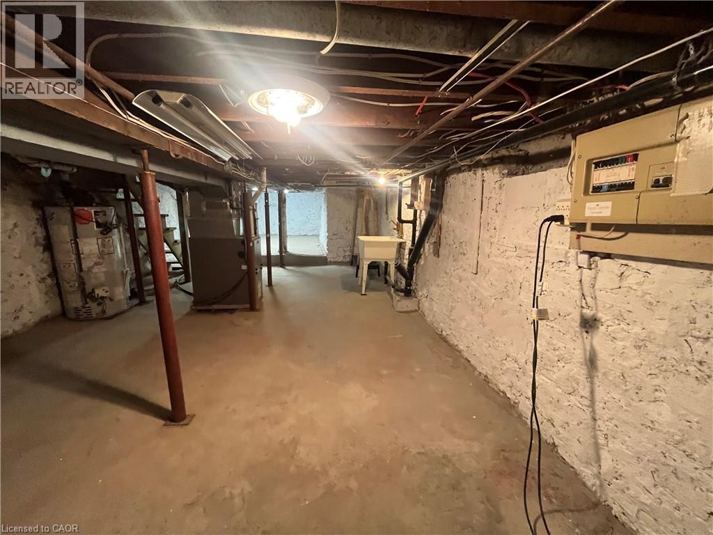 346 Hunter Street W, Hamilton, ON - Indoor Photo Showing Basement