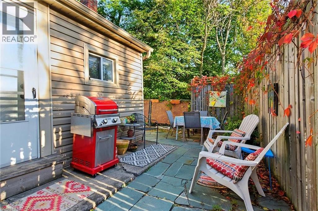 346 Hunter Street W, Hamilton, ON - Outdoor