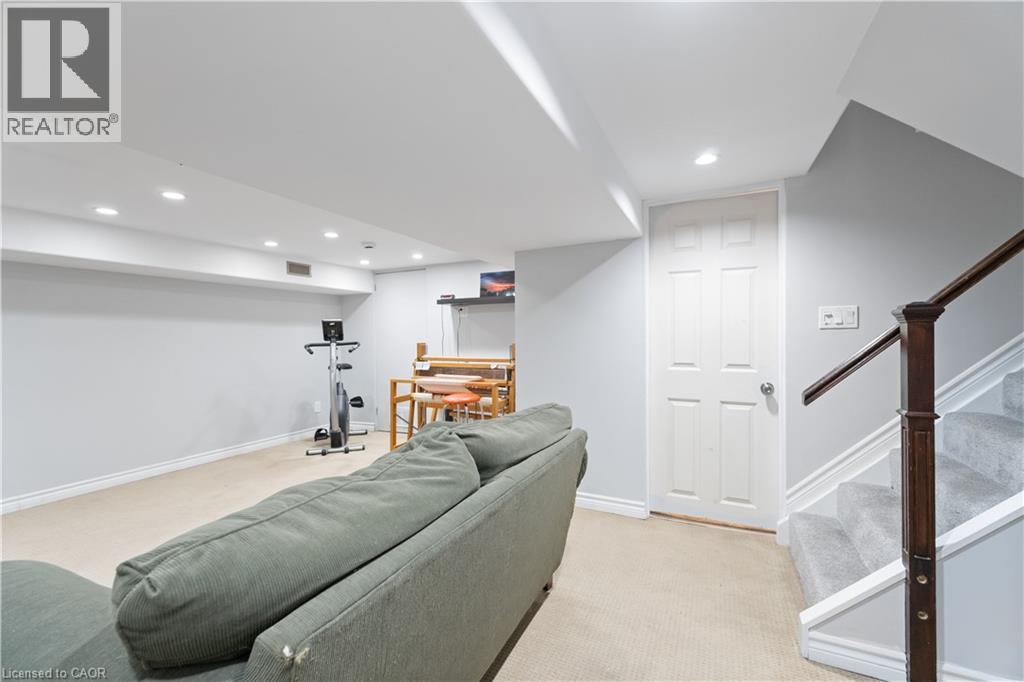 197 East 12Th Street, Hamilton, ON - Indoor