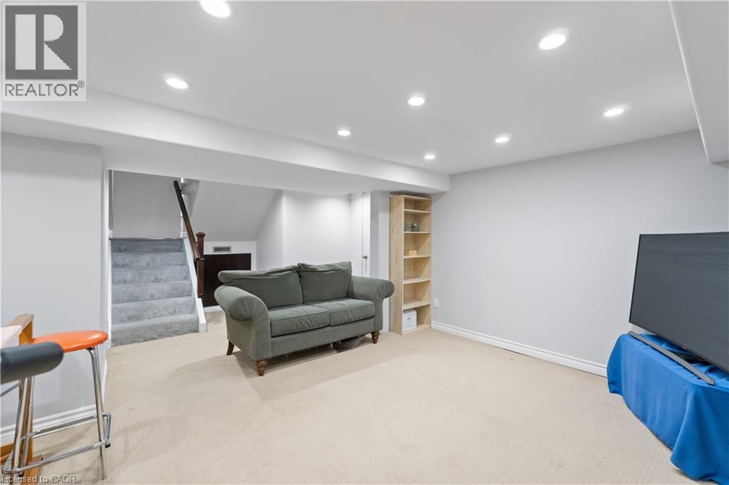 197 East 12Th Street, Hamilton, ON - Indoor