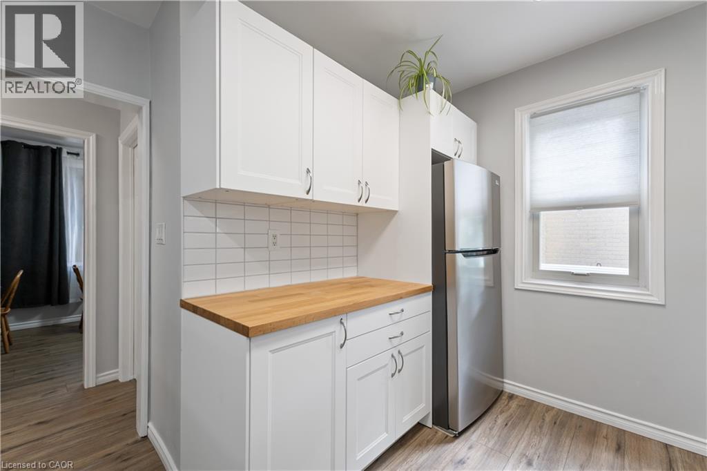 197 East 12Th Street, Hamilton, ON - Indoor