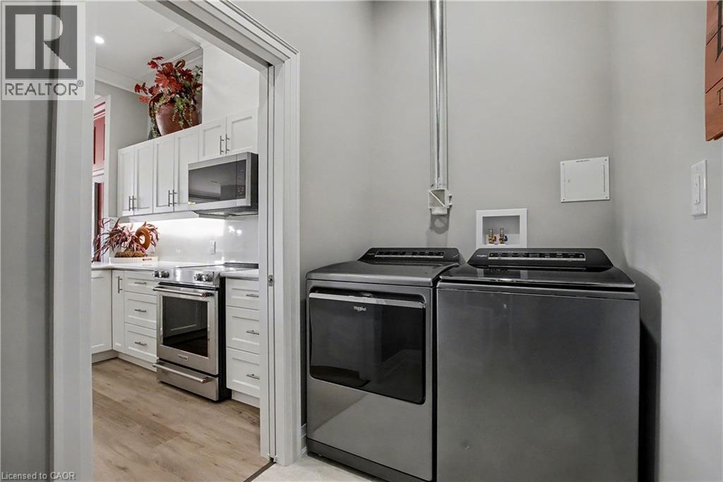 33 Sister Kern Terrace, Hamilton, ON - Indoor Photo Showing Laundry Room