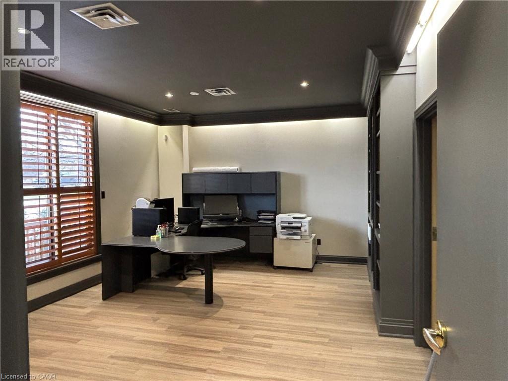 1177 King Road, Burlington, ON