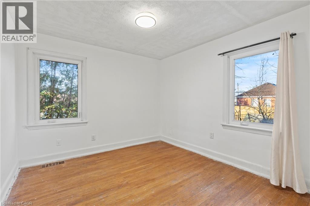 50 West 4Th Street, Hamilton, ON - Indoor Photo Showing Other Room