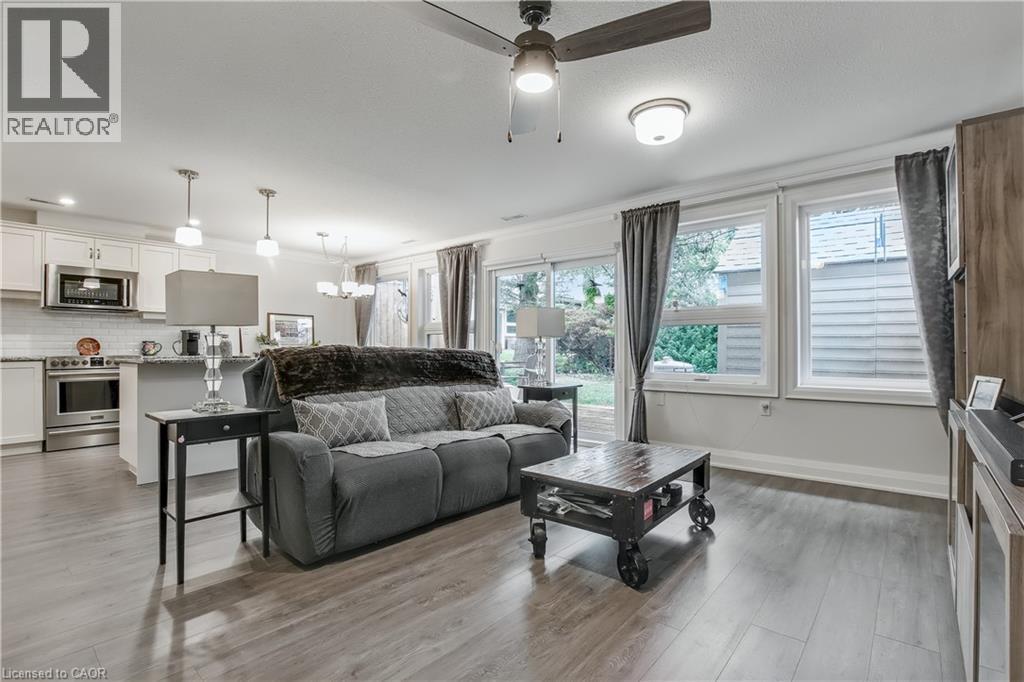 47 Bishop Reding Trail, Hamilton, ON - Indoor