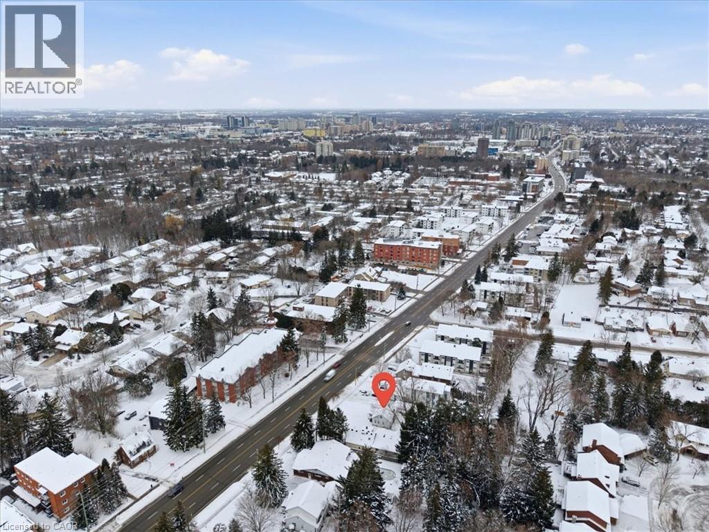 389 Erb Street W, Waterloo, ON