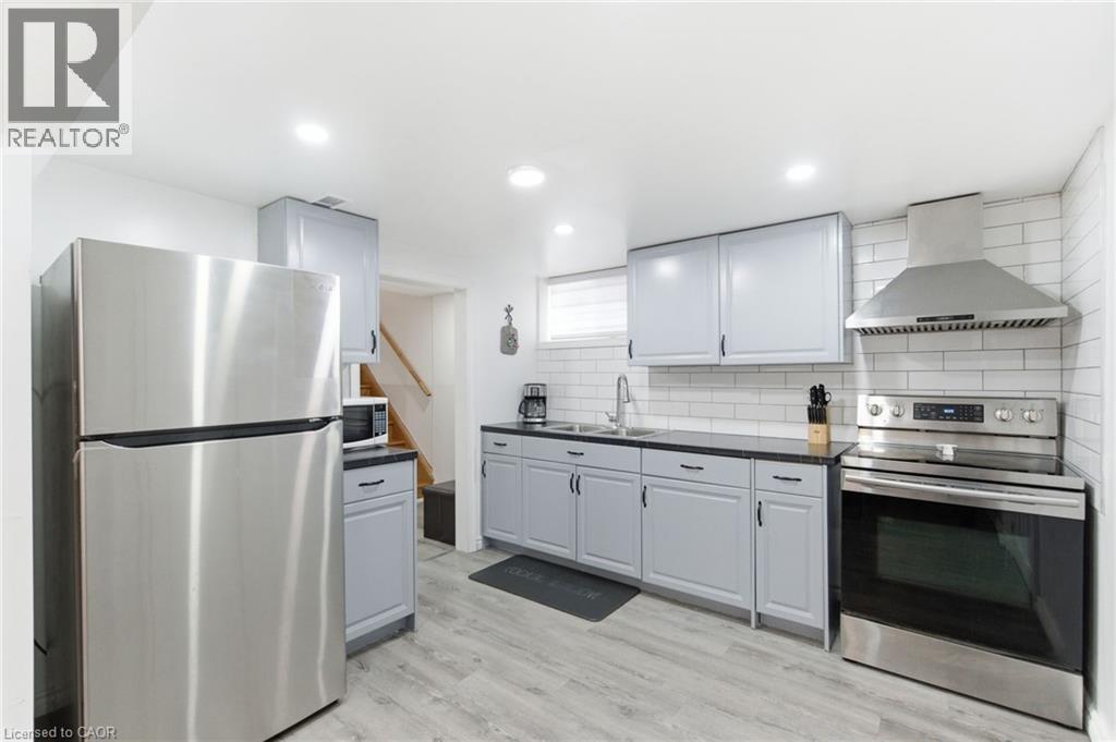 18 Ferrie Street W, Hamilton, ON - Indoor Photo Showing Kitchen With Stainless Steel Kitchen With Double Sink