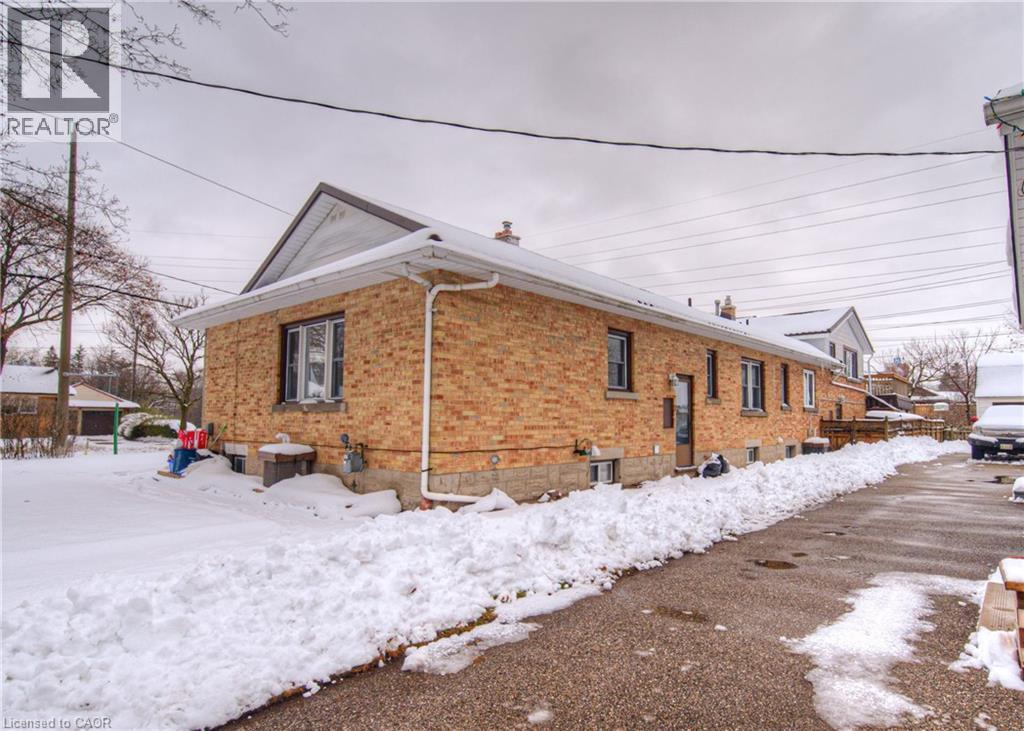 184 Patricia Avenue, Kitchener, ON - Outdoor