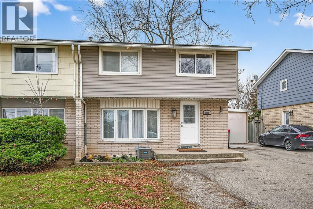 1091 Upper Wellington Street, Hamilton, ON - Outdoor