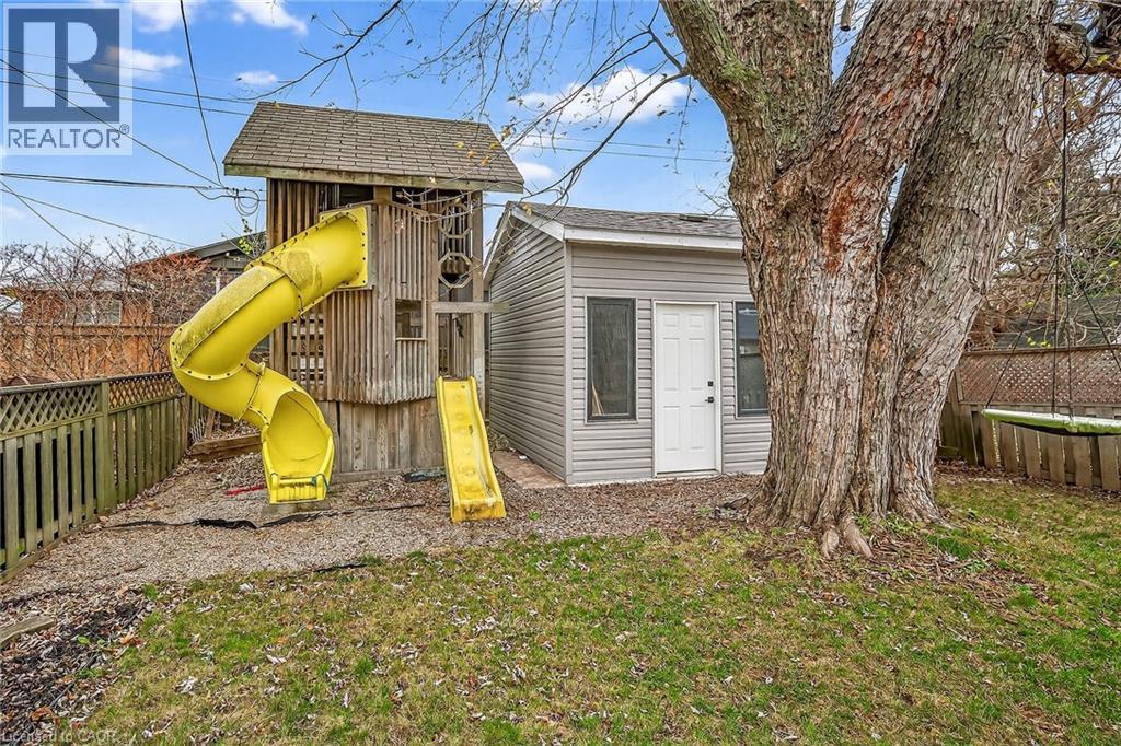 1091 Upper Wellington Street, Hamilton, ON - Outdoor