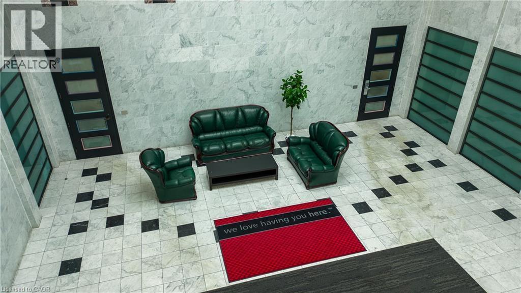 575 Riverbend Drive, Kitchener, ON