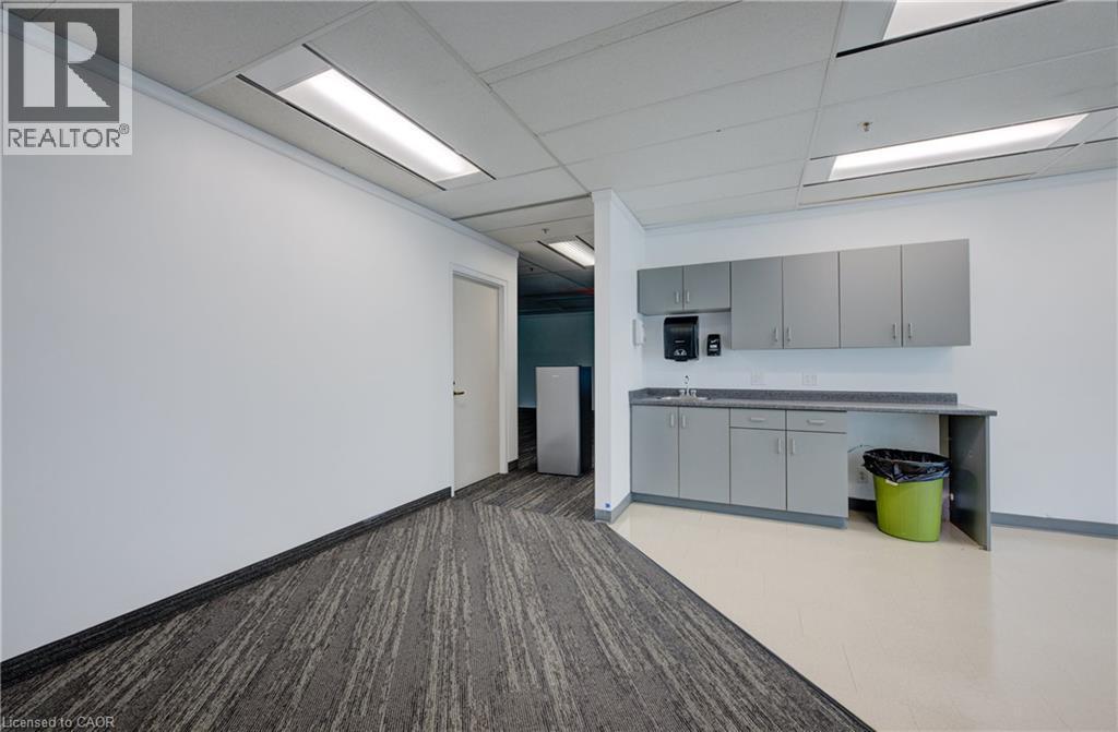 575 Riverbend Drive, Kitchener, ON