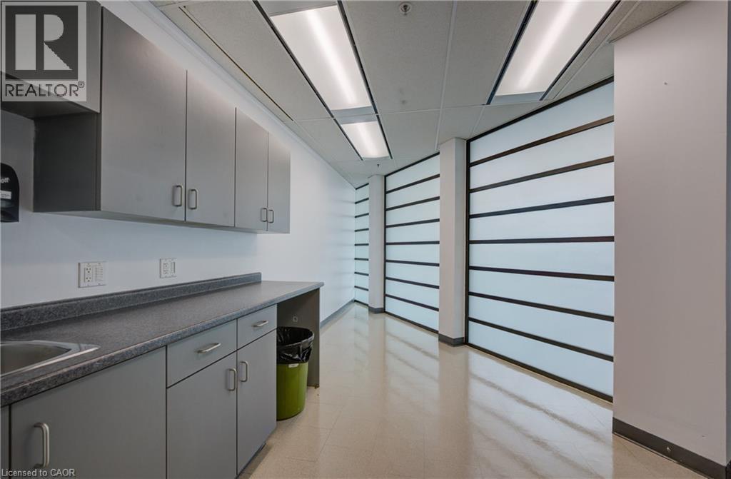 575 Riverbend Drive, Kitchener, ON